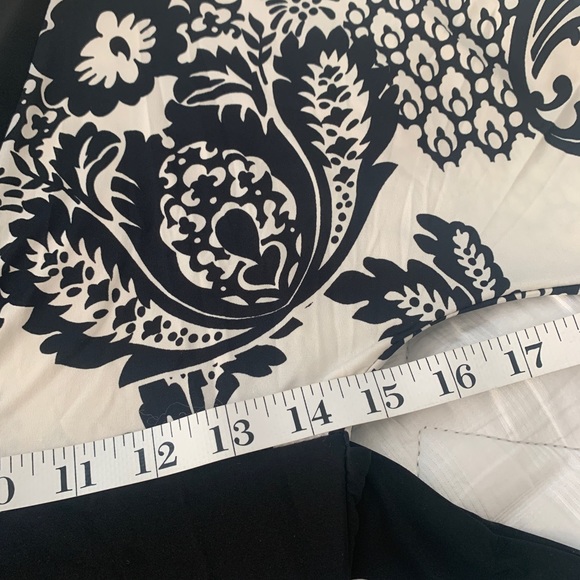 Black and Cream vintage tunic. Size small - Picture 6 of 7